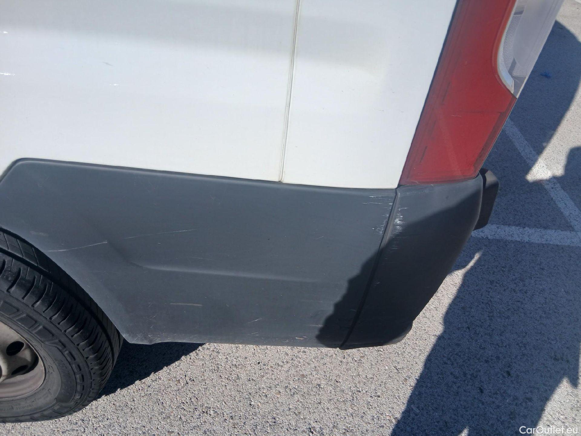  Citroen  Jumper CITROEN  / 2014 / 4P / furgón BlueHDi 88KW (120CV) Furgón 33L2H2 #32