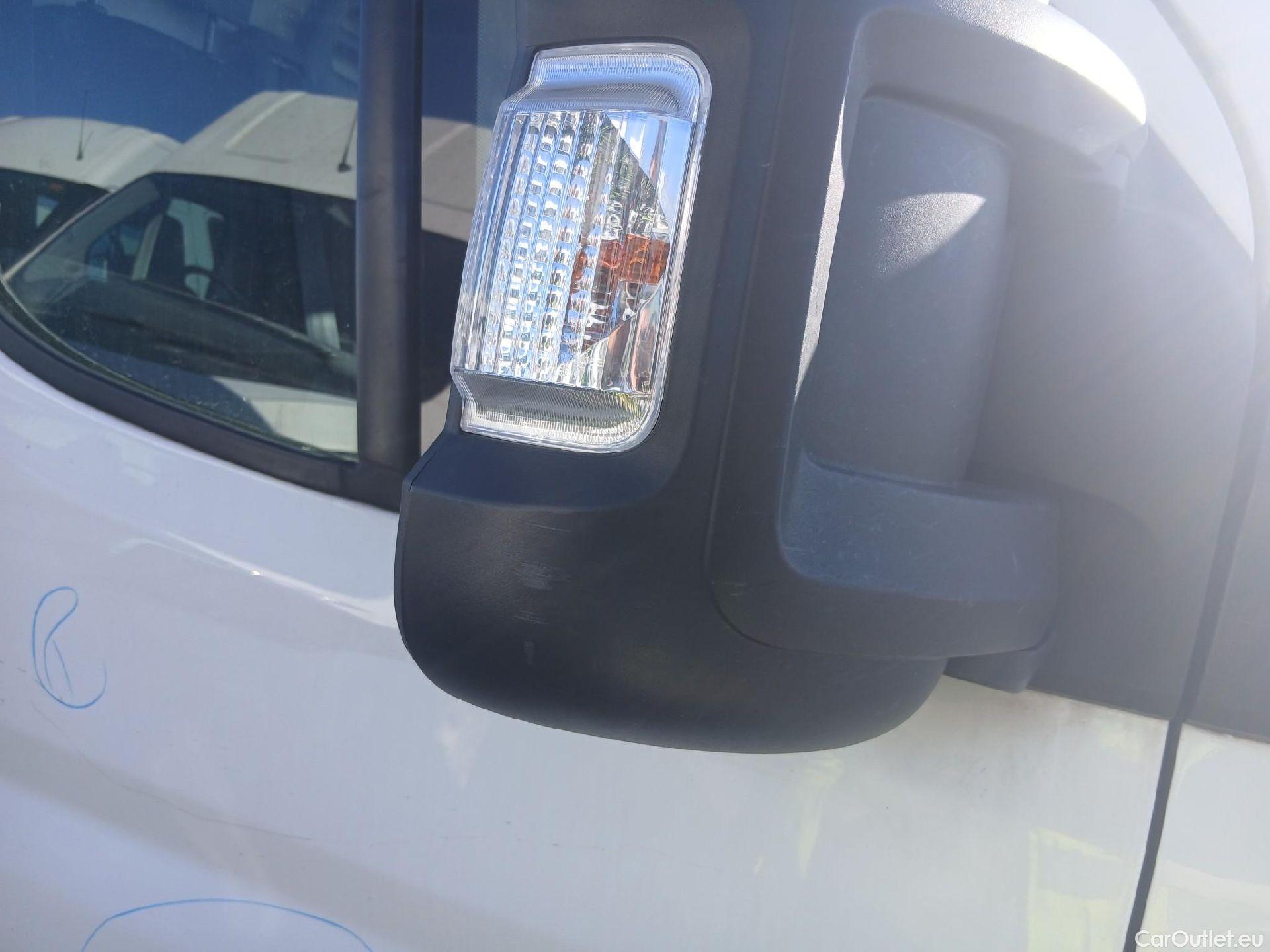  Citroen  Jumper CITROEN  / 2014 / 4P / furgón BlueHDi 88KW (120CV) Furgón 33L2H2 #67