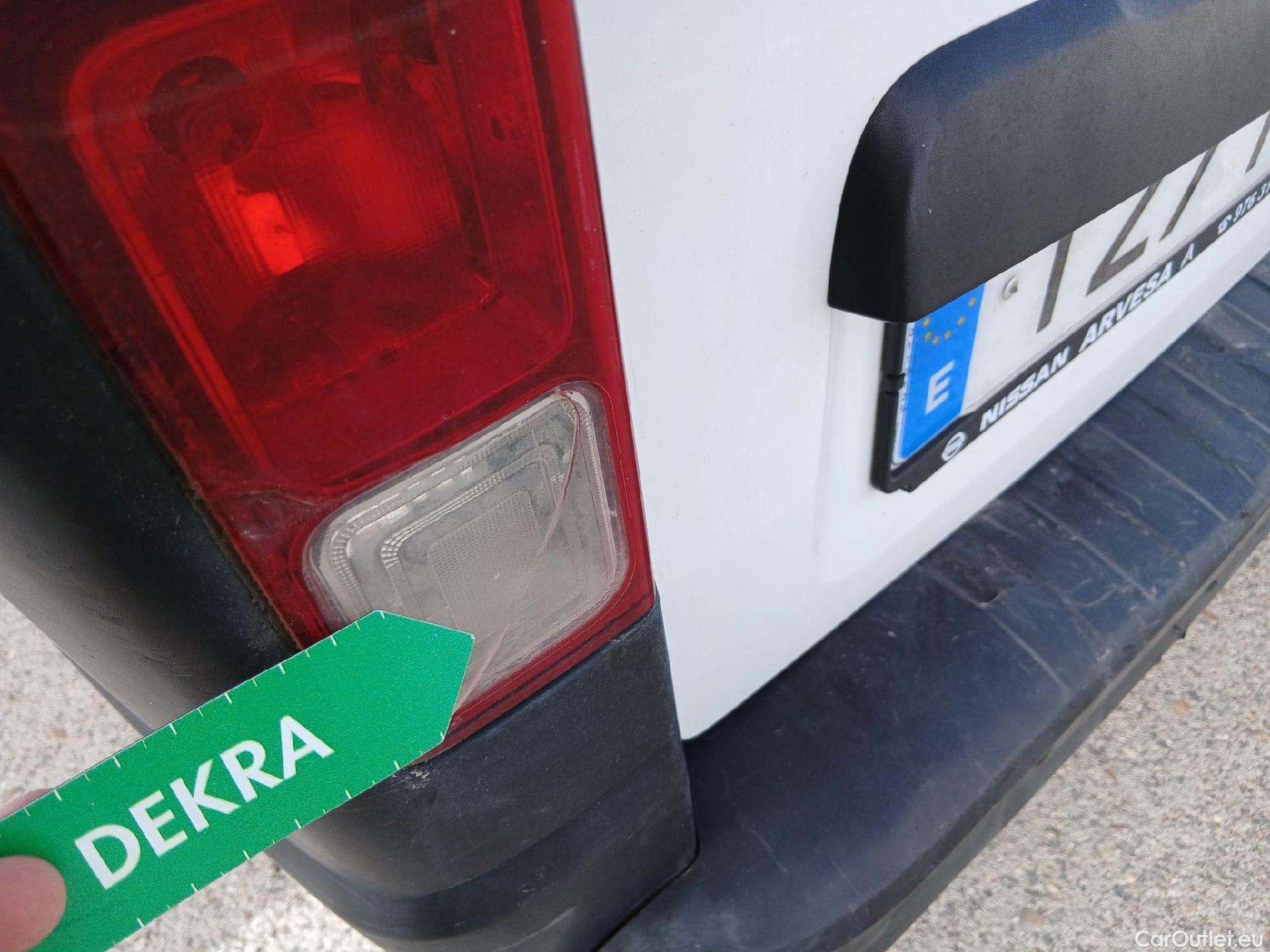  Nissan  NV300 NISSAN  / 2016 / 4P / furgón 1.6dCi 88kW (120CV) L1H1 1T BASIC #34