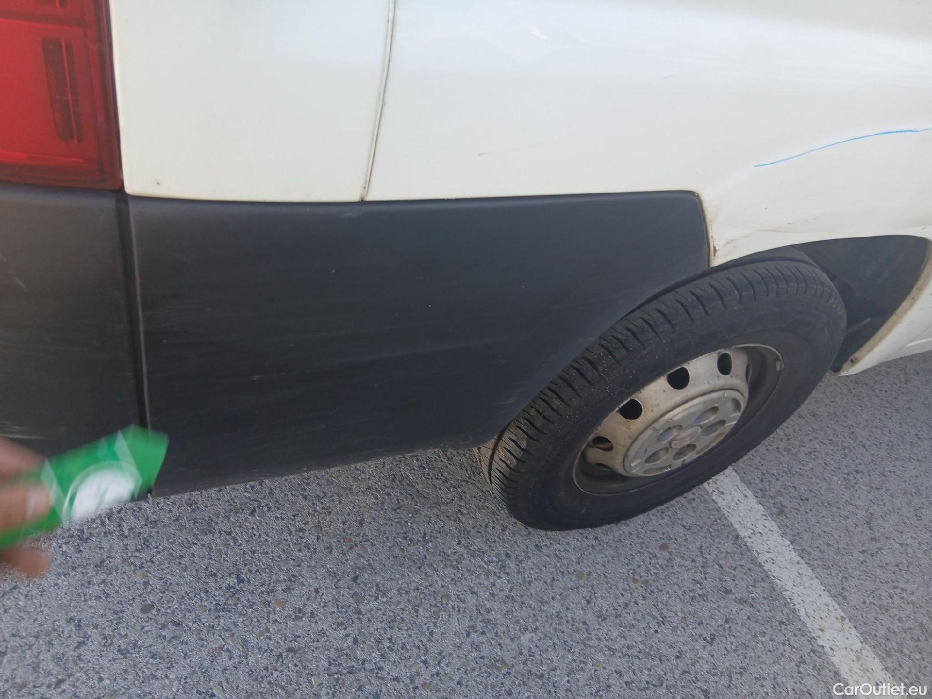  Citroen  Jumper CITROEN  / 2014 / 4P / furgón BlueHDi 88KW (120CV) Furgón 33L2H2 #51