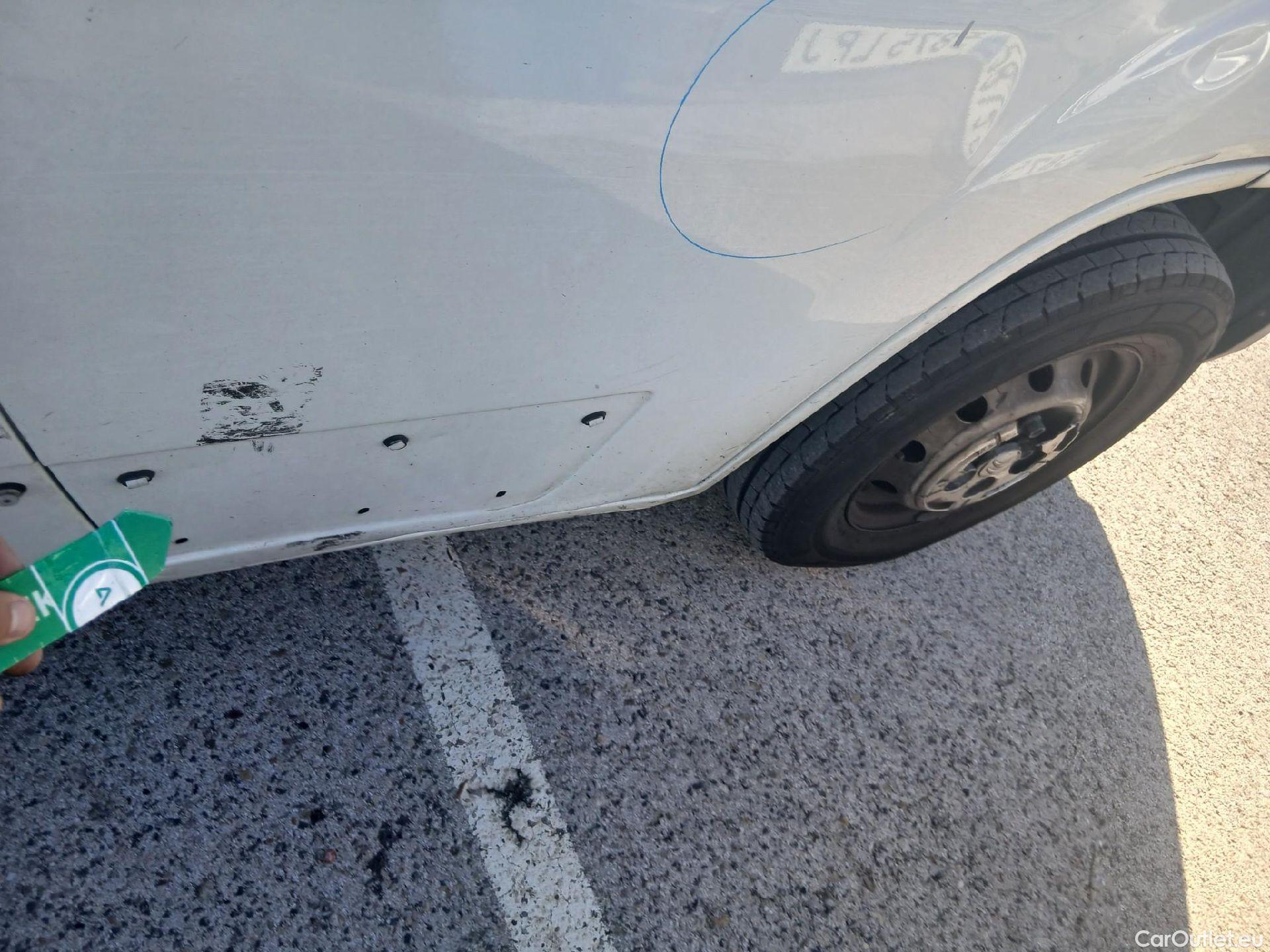  Citroen  Jumper CITROEN  / 2014 / 4P / furgón BlueHDi 88KW (120CV) Furgón 33L2H2 #65