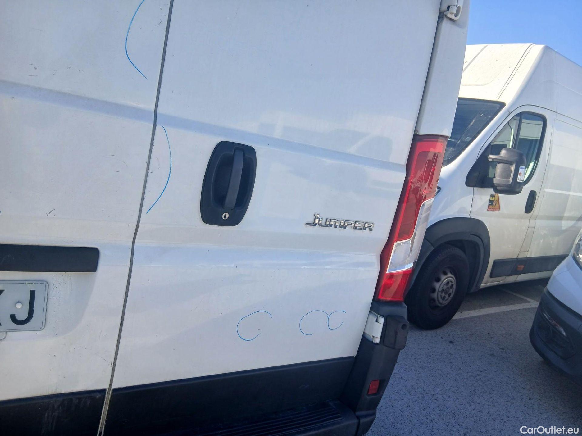  Citroen  Jumper CITROEN  / 2014 / 4P / furgón BlueHDi 88KW (120CV) Furgón 33L2H2 #41