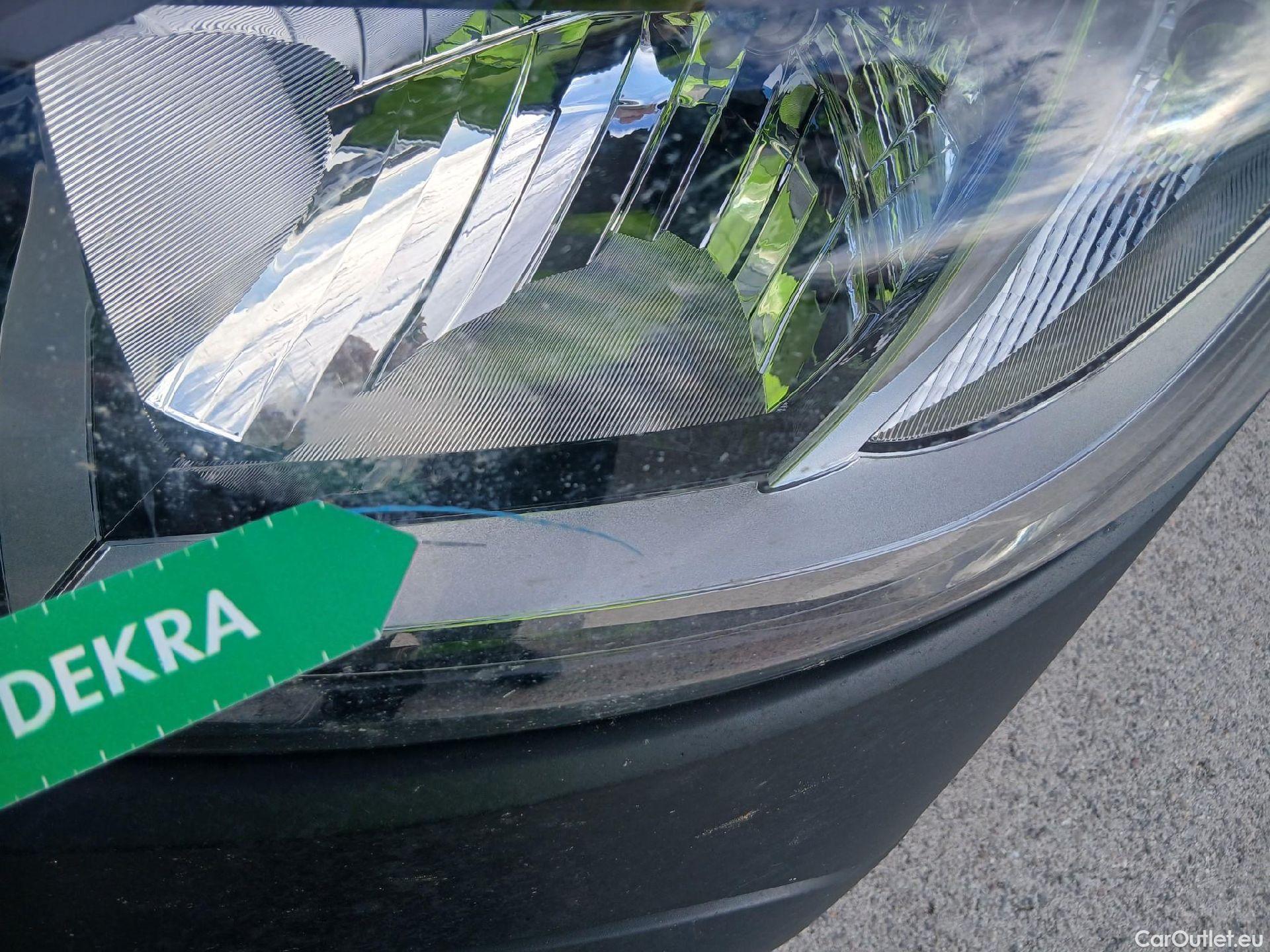  Nissan  NV300 NISSAN  / 2016 / 4P / furgón 1.6dCi 88kW (120CV) L1H1 1T BASIC #21