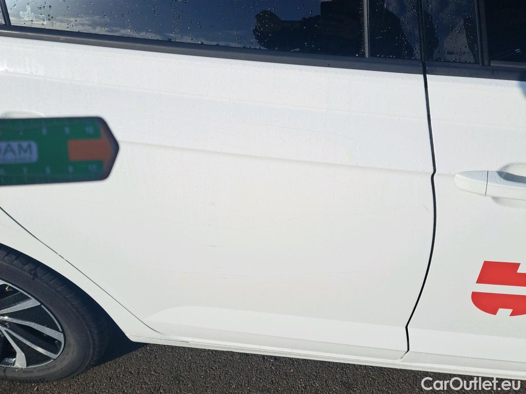  Volkswagen  Polo VOLKSWAGEN  / 2021 / 5P / berlina con portón Life 1.0 TSI 70kW (95CV) #14