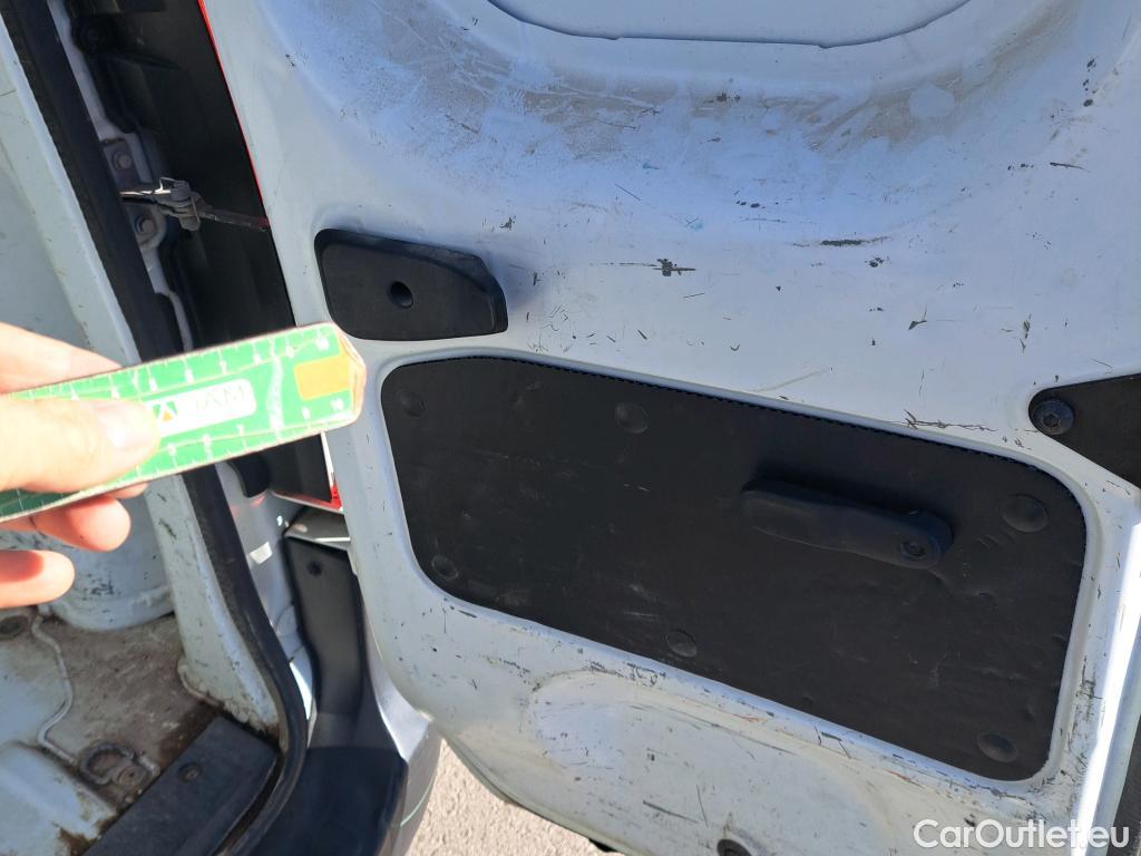  Dacia  Dokker DACIA  / 2013 / 4P / furgón derivado de turismo Essential dCi 66kW (90CV) #63