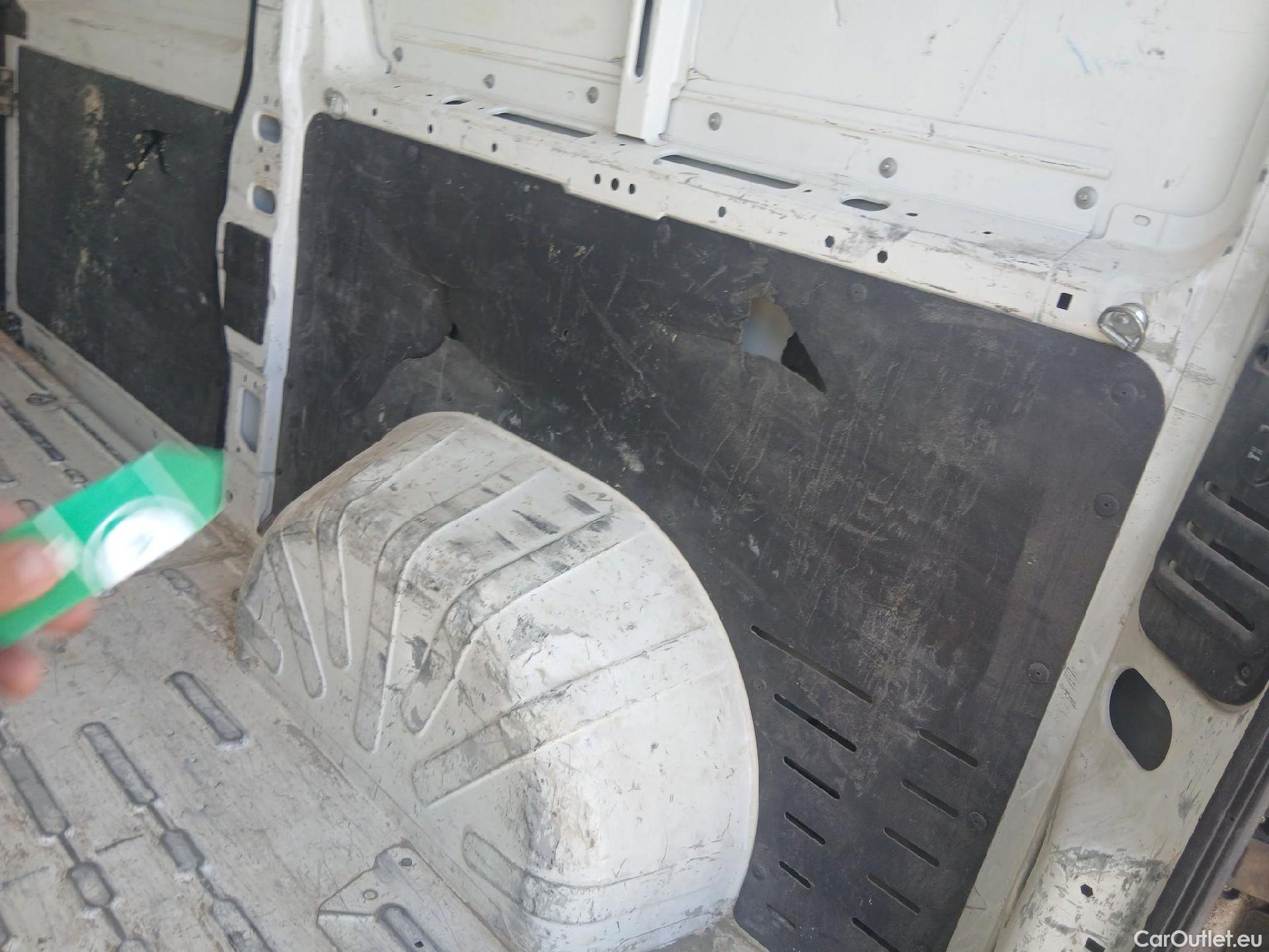  Citroen  Jumper CITROEN  / 2014 / 4P / furgón BlueHDi 88KW (120CV) Furgón 33L2H2 #13