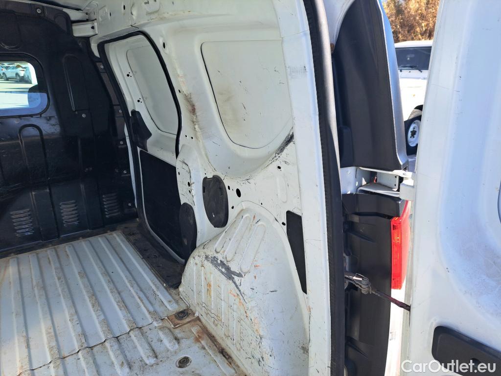  Dacia  Dokker DACIA  / 2013 / 4P / furgón derivado de turismo Essential dCi 66kW (90CV) #5