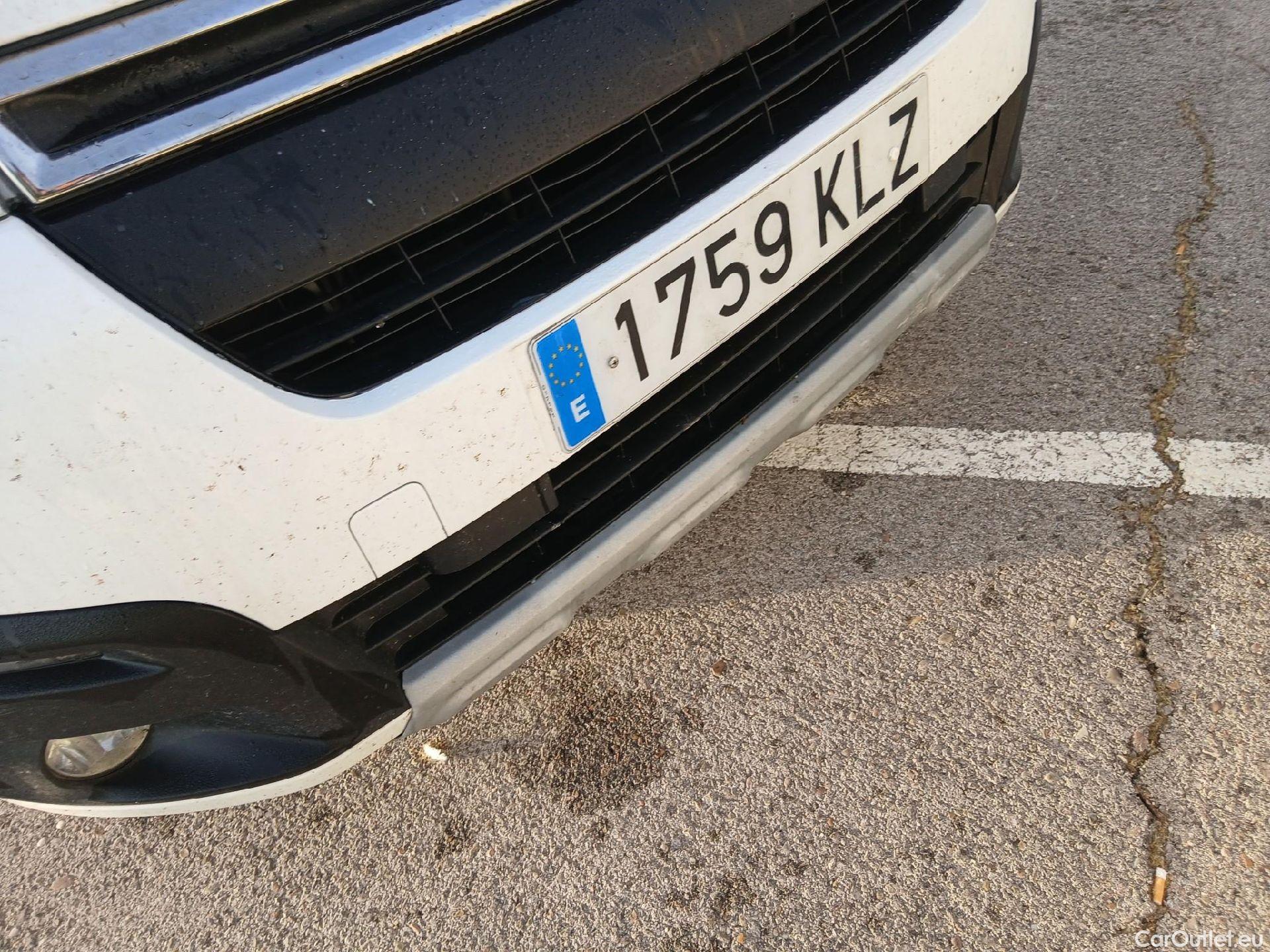  Citroen  Berlingo  Combi Live Edition 1.6 BlueHDi 100CV MT5 E6 #5