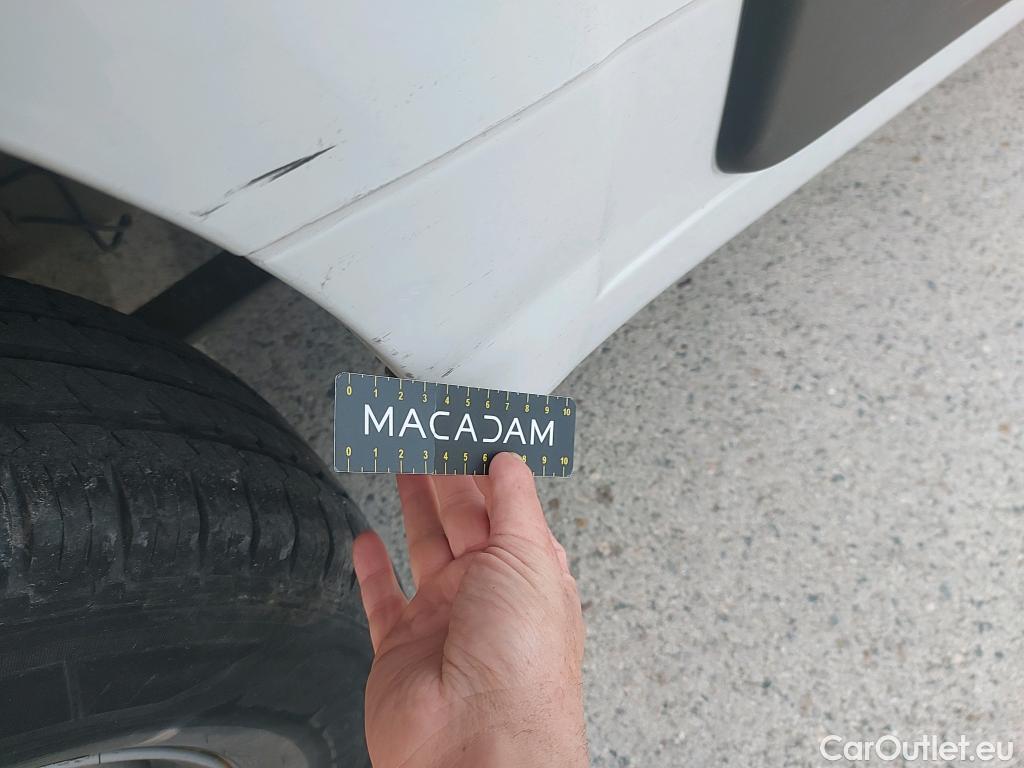  Peugeot  Boxer PEUGEOT  / 2014 / 4P / furgón 335 L3 H3 BHDI 103kW (140CV) S&S #7