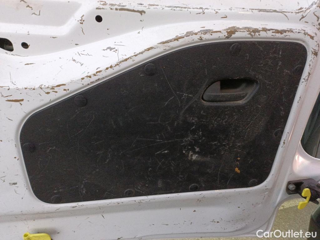  Peugeot  Partner PEUGEOT  / 2018 / 3P / furgón derivado de turismo Pro Standard 600kg BlueHDi 73kW (AC) #16