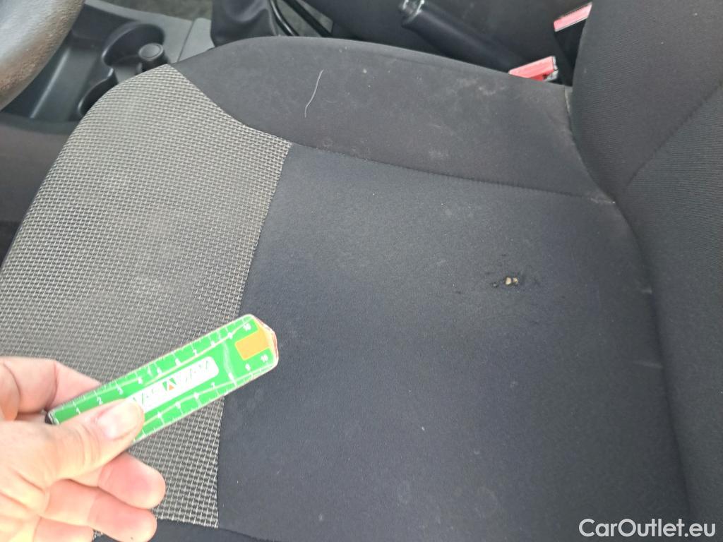  Dacia  Dokker DACIA  / 2013 / 4P / furgón derivado de turismo Essential dCi 66kW (90CV) #47