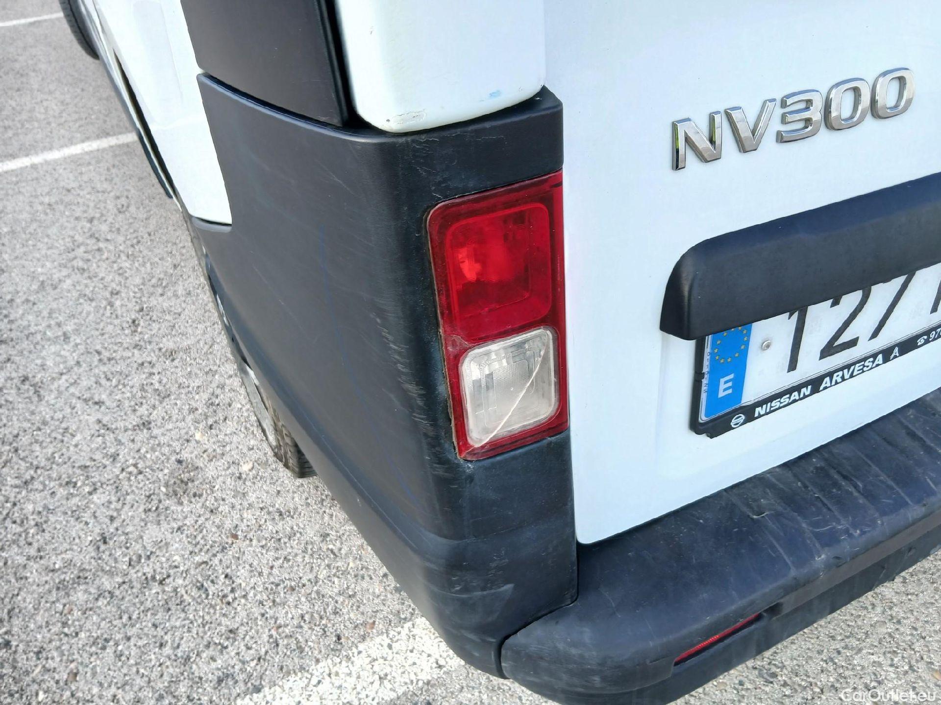  Nissan  NV300 NISSAN  / 2016 / 4P / furgón 1.6dCi 88kW (120CV) L1H1 1T BASIC #33