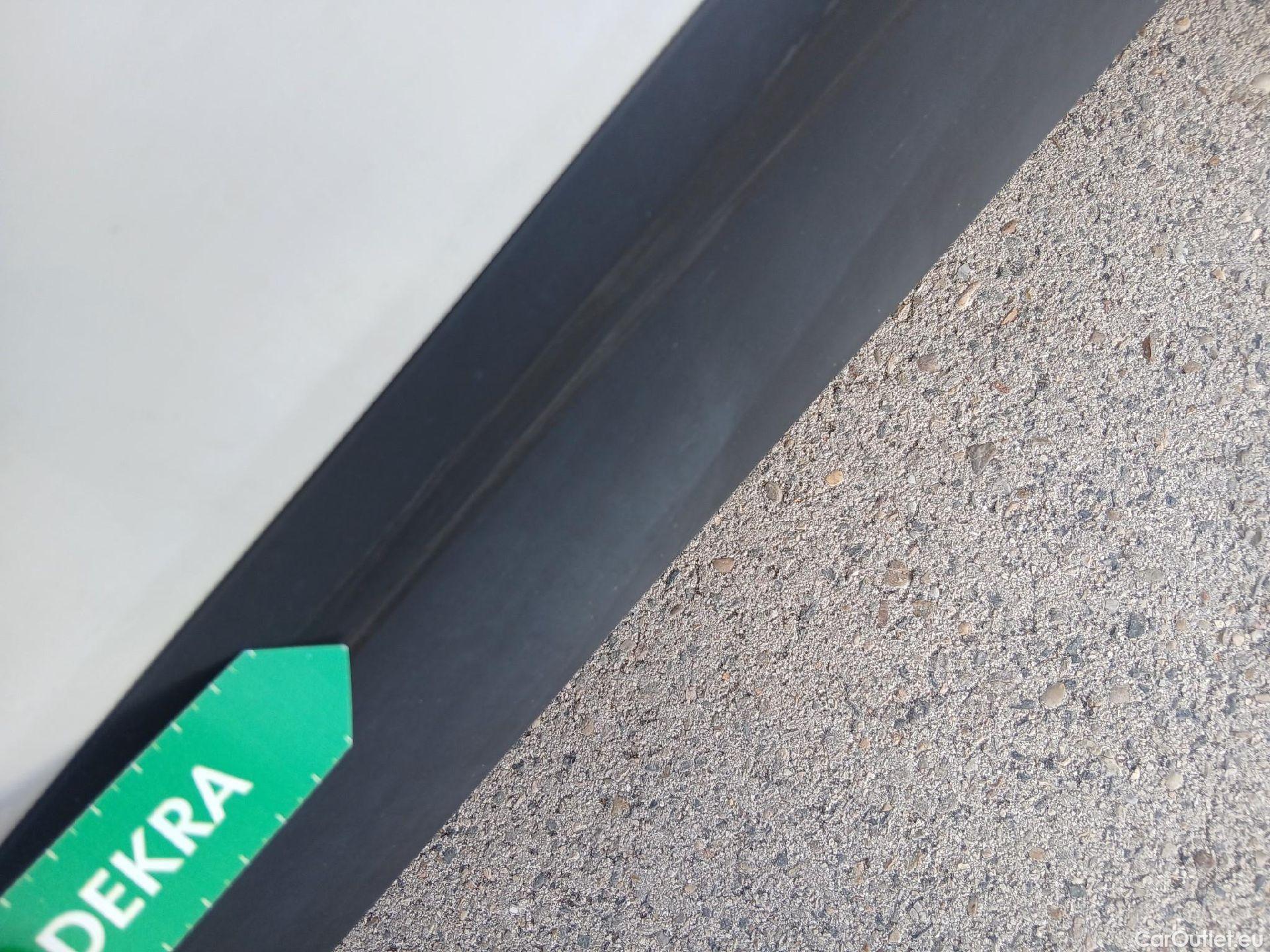  Nissan  NV300 NISSAN  / 2016 / 4P / furgón 1.6dCi 88kW (120CV) L1H1 1T BASIC #29