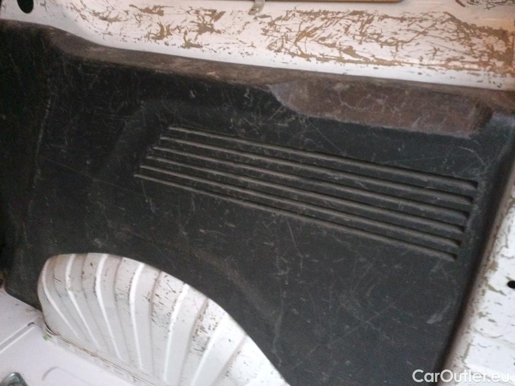  Peugeot  Partner PEUGEOT  / 2018 / 3P / furgón derivado de turismo Pro Standard 600kg BlueHDi 73kW (AC) #27