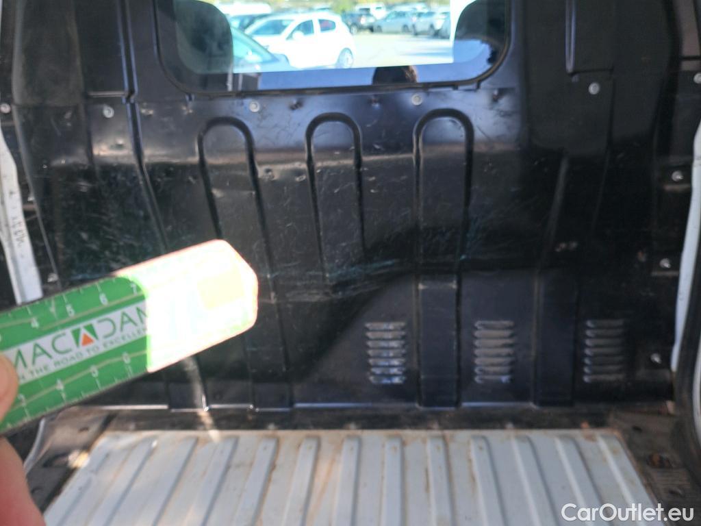  Dacia  Dokker DACIA  / 2013 / 4P / furgón derivado de turismo Essential dCi 66kW (90CV) #43