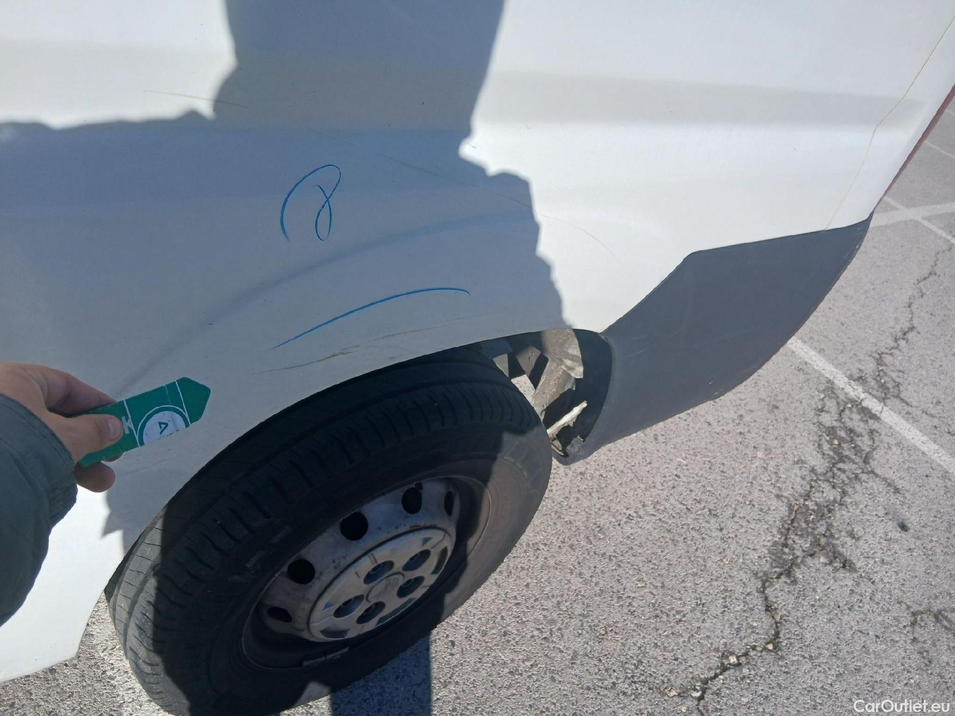  Citroen  Jumper CITROEN  / 2014 / 4P / furgón BlueHDi 88KW (120CV) Furgón 33L2H2 #30