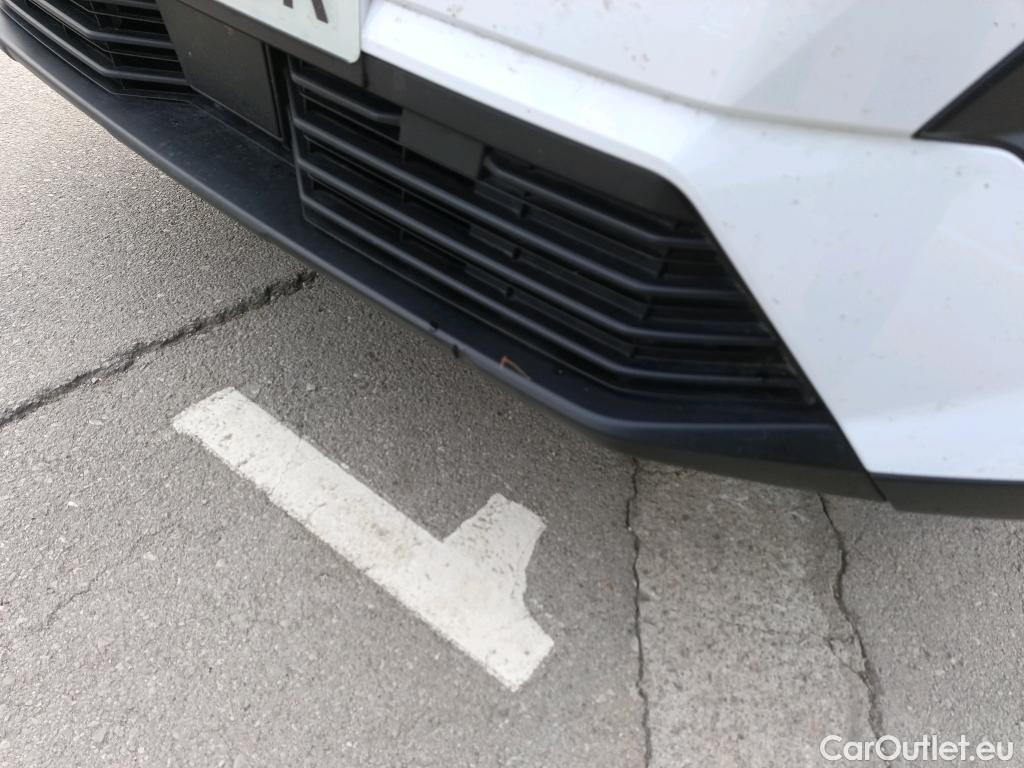  Peugeot  Partner PEUGEOT Rifter / 2024 / 4P / combi Active Business Standard BlueHDi 100 (AC) #23