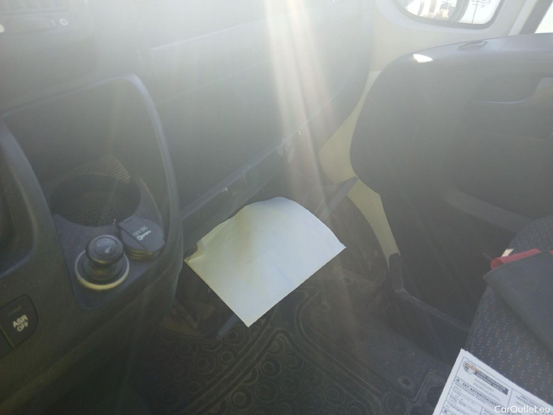  Citroen  Jumper CITROEN  / 2014 / 4P / furgón BlueHDi 88KW (120CV) Furgón 33L2H2 #1