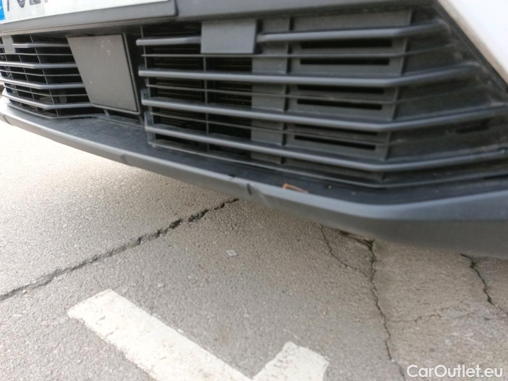  Peugeot  Partner PEUGEOT Rifter / 2024 / 4P / combi Active Business Standard BlueHDi 100 (AC) #24