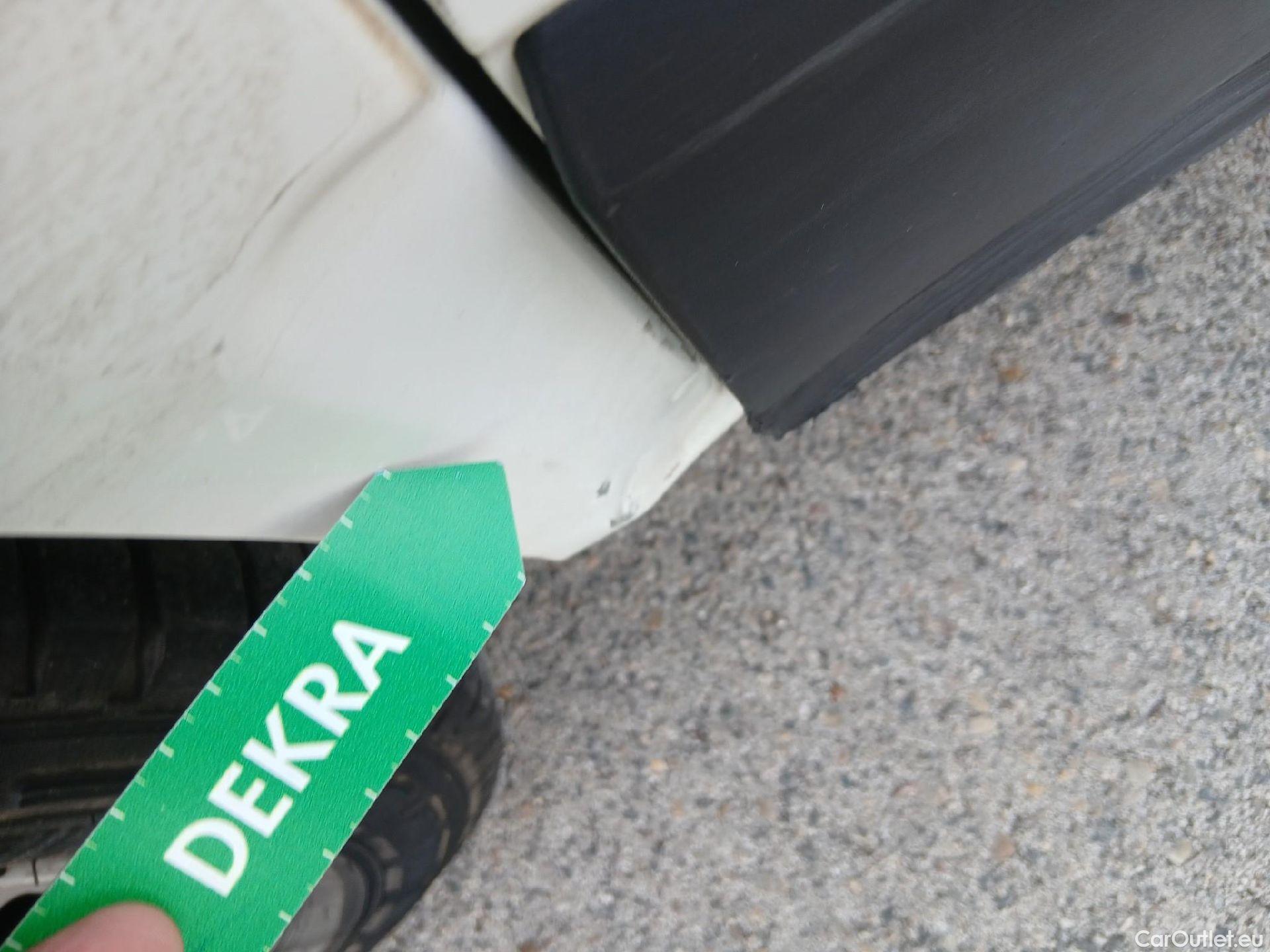  Nissan  NV300 NISSAN  / 2016 / 4P / furgón 1.6dCi 88kW (120CV) L1H1 1T BASIC #50