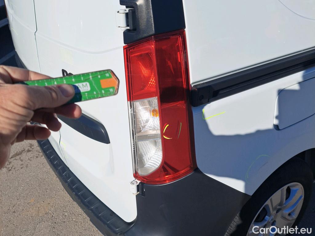  Dacia  Dokker DACIA  / 2013 / 4P / furgón derivado de turismo Essential dCi 66kW (90CV) #85