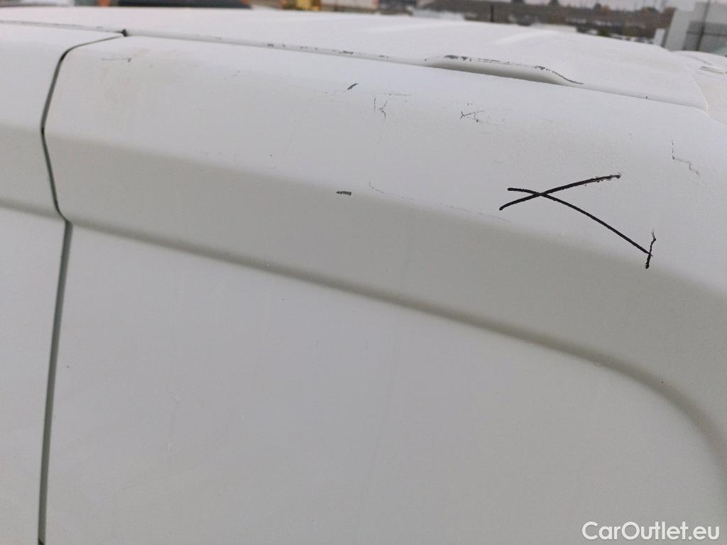  Peugeot  Partner PEUGEOT  / 2018 / 3P / furgón derivado de turismo Pro Standard 600kg BlueHDi 73kW (AC) #11