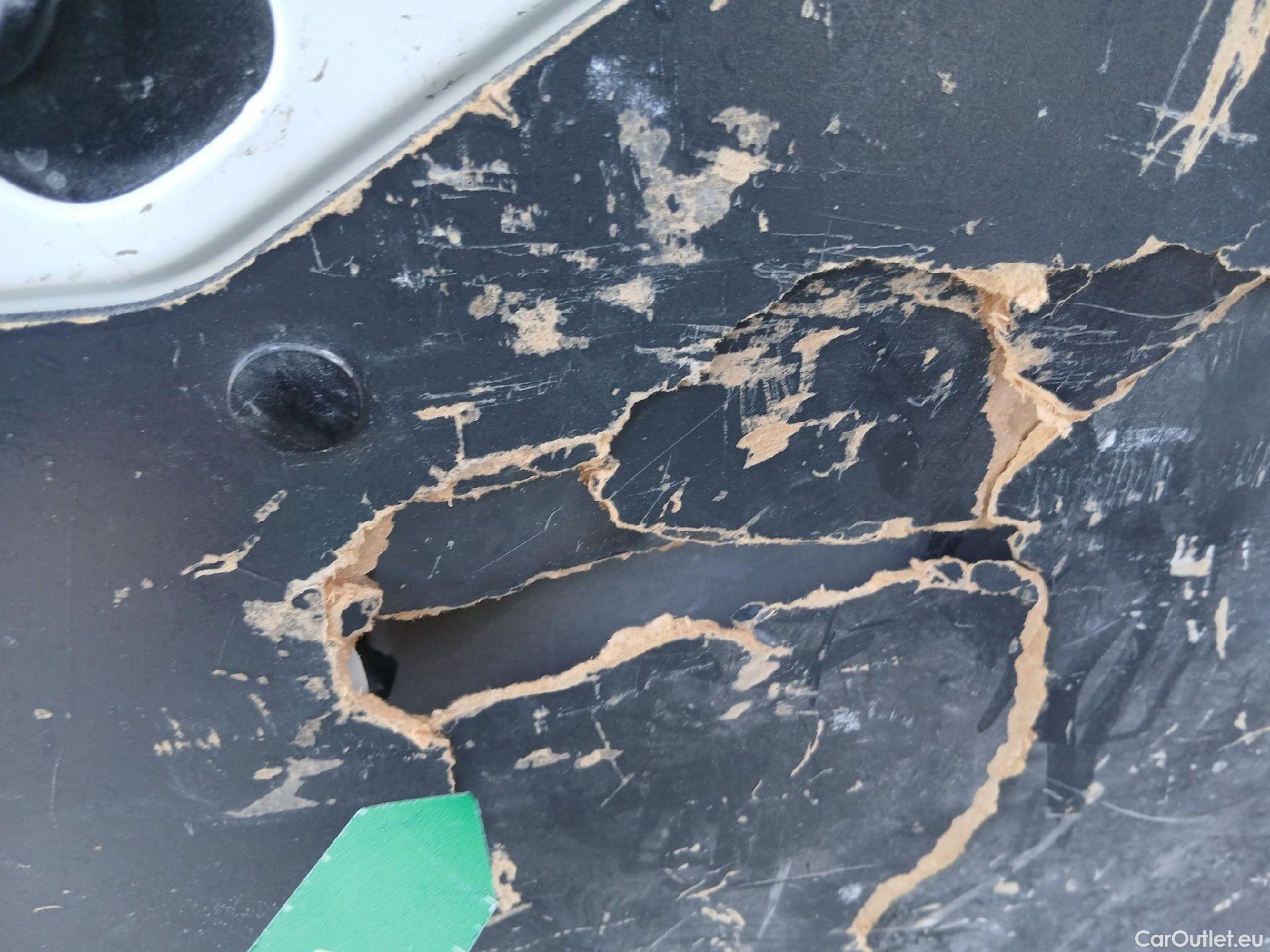  Opel  Vivaro OPEL  / 2019 / 4P / furgón 1.5 Diésel 74kW(100CV)M Std Exp #18