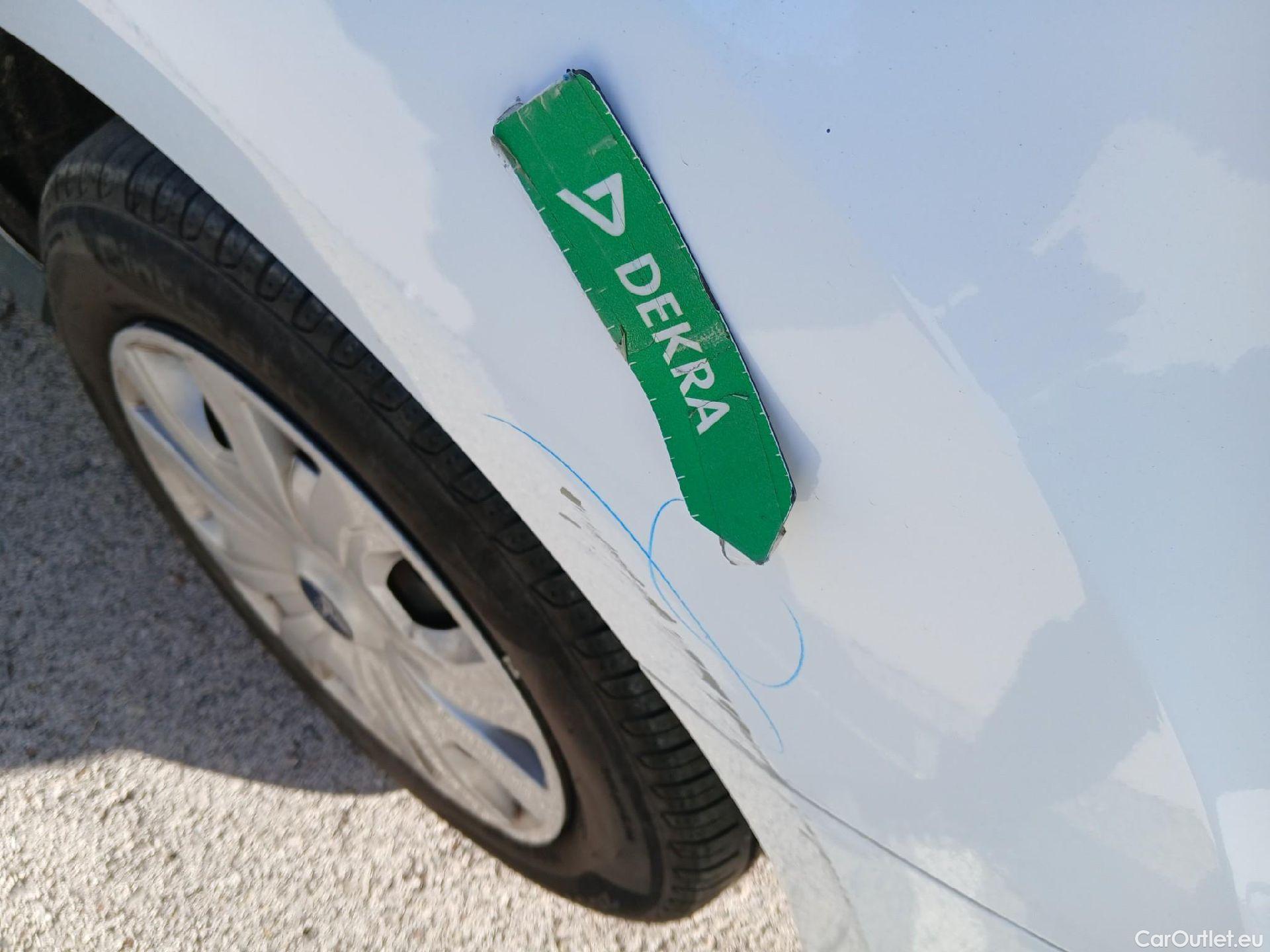  Ford  Transit Connect FORD  / 2013 / 5P / combi Kombi 1.5 TDCi 74kW Trend 220 L1 #14