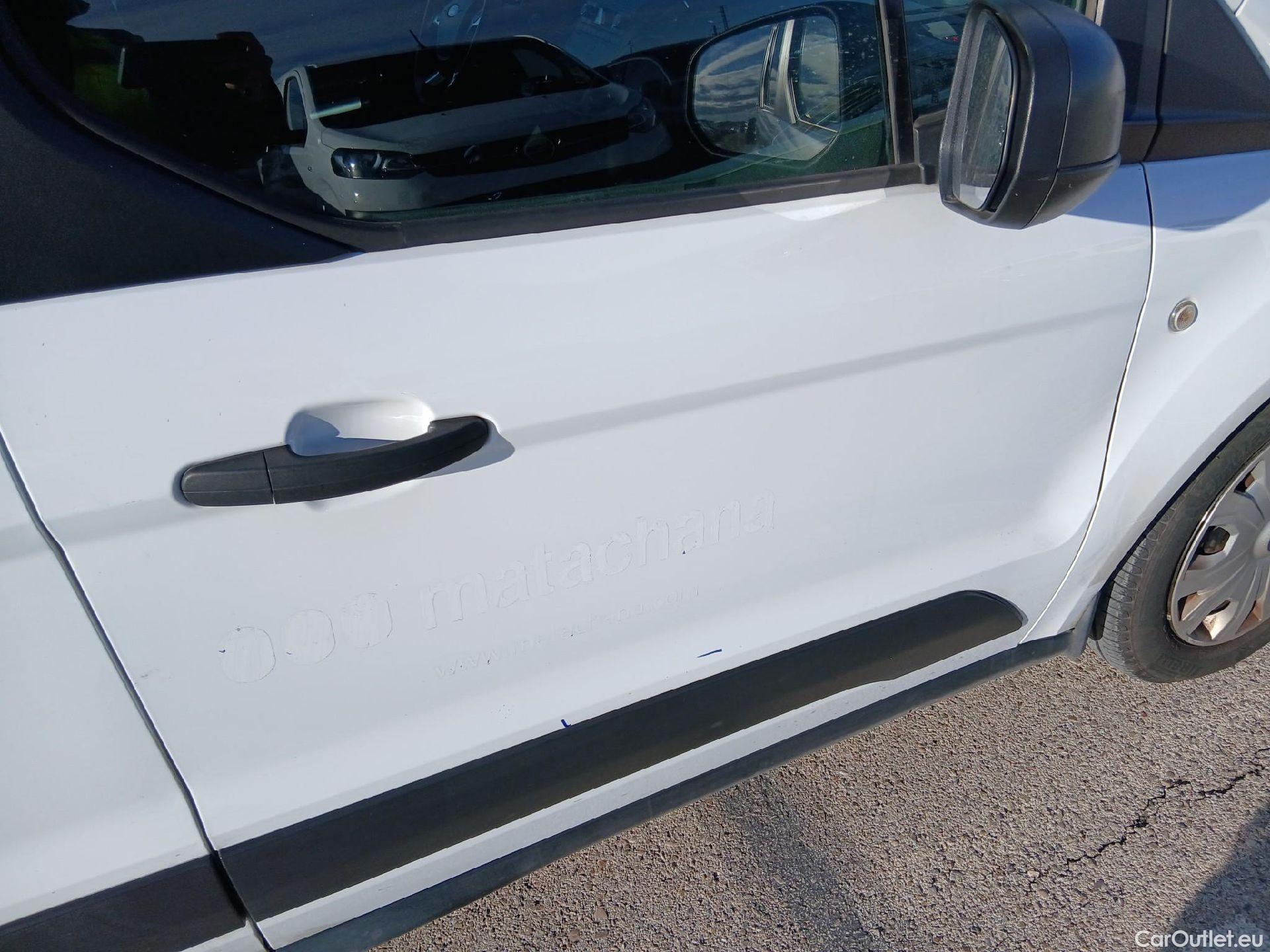  Ford  Transit Connect FORD  / 2013 / 5P / combi Kombi 1.5 TDCi 74kW Trend 220 L1 #23