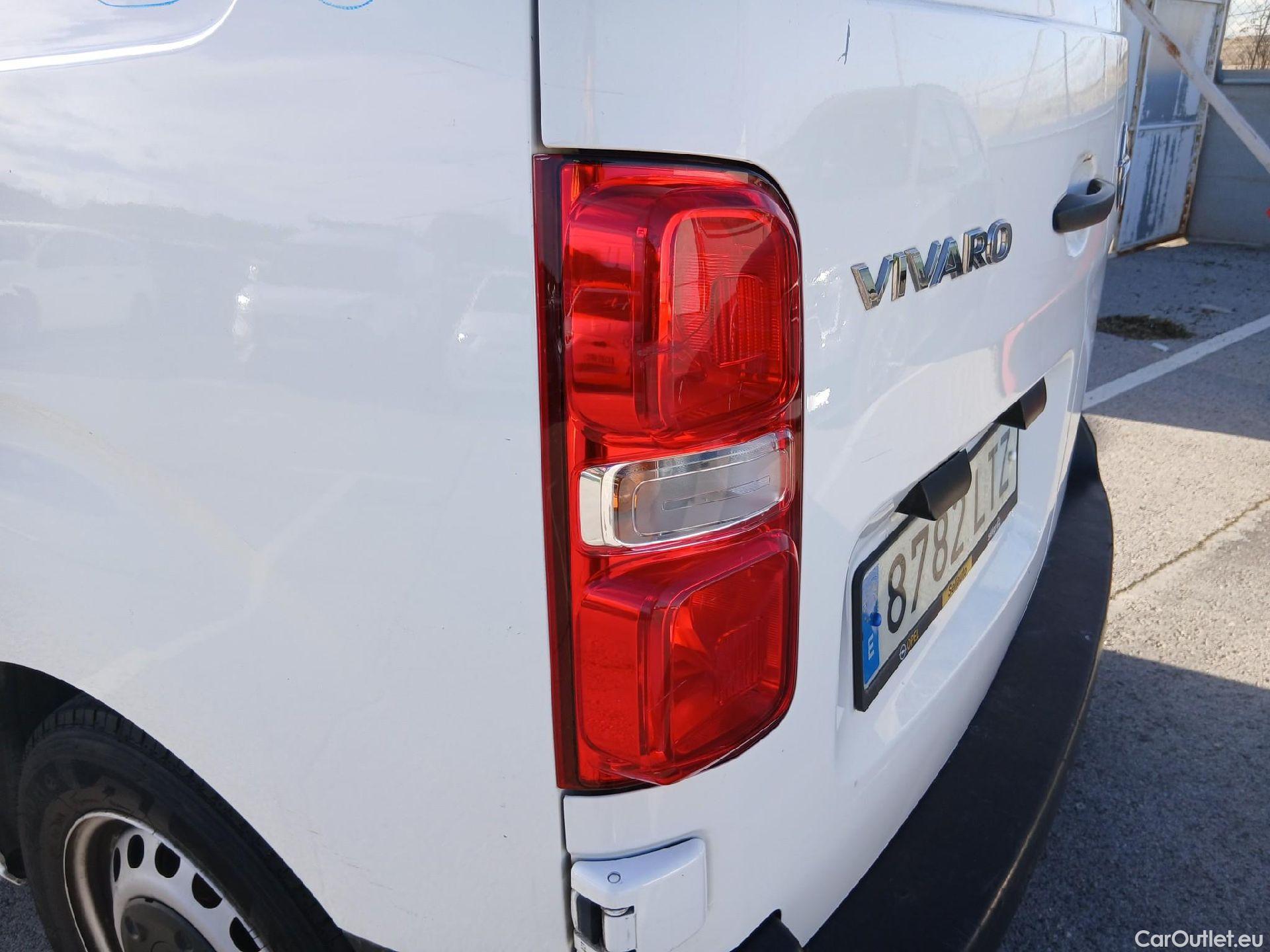  Opel  Vivaro OPEL  / 2019 / 4P / furgón 1.5 Diésel 74kW(100CV)M Std Exp #14