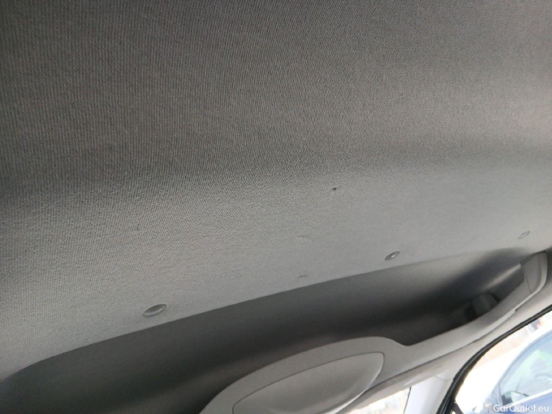  Opel  Combo OPEL  Life / 2018 / 5P / combi 1.5 TD 75kW (100CV) S/S Edition Plus L (IND) #17