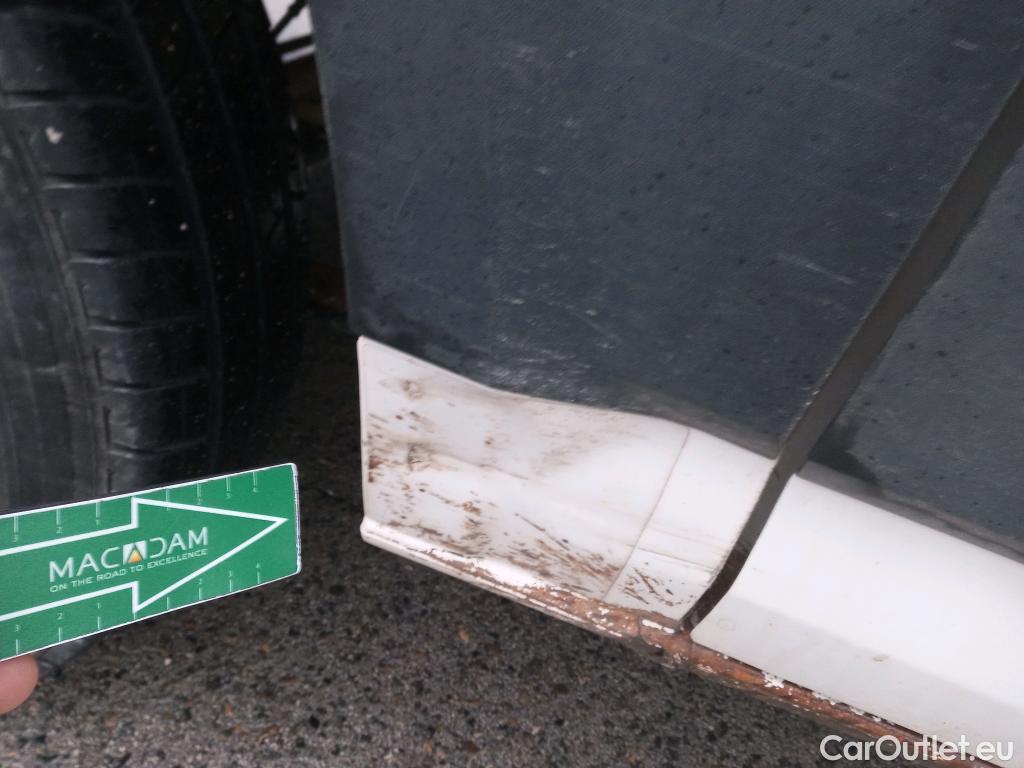  Volkswagen  Crafter VOLKSWAGEN  / 2017 / 4P / furgón 30 Furgón BM TN L3H2 2.0TDI 75kW (102CV) #46