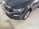  Volkswagen  T-ROC VOLKSWAGEN  / 2017 / 5P / SUV 1.0 TSI STYLE #33