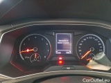  Volkswagen  T-ROC VOLKSWAGEN  / 2017 / 5P / SUV 1.0 TSI STYLE #4
