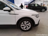  Volkswagen  Tiguan VOLKSWAGEN  / 2020 / 5P / SUV 1.5 TSI ACT ELEGANCE DSG #29