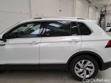  Volkswagen  Tiguan VOLKSWAGEN  / 2020 / 5P / SUV 1.5 TSI ACT ELEGANCE DSG #39
