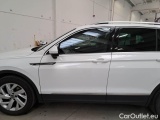  Volkswagen  Tiguan VOLKSWAGEN  / 2020 / 5P / SUV 1.5 TSI ACT ELEGANCE DSG #41
