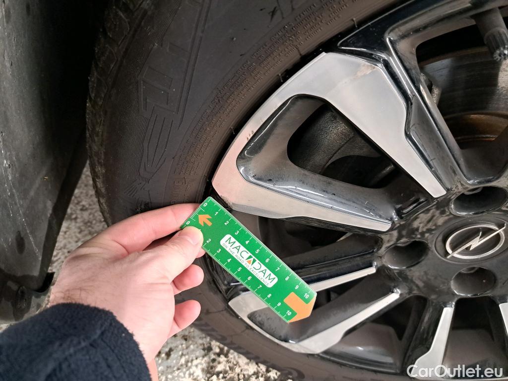  Opel  Crossland  X Business Elegance 1.2 Turbo 130CV BVA6 E6d #21