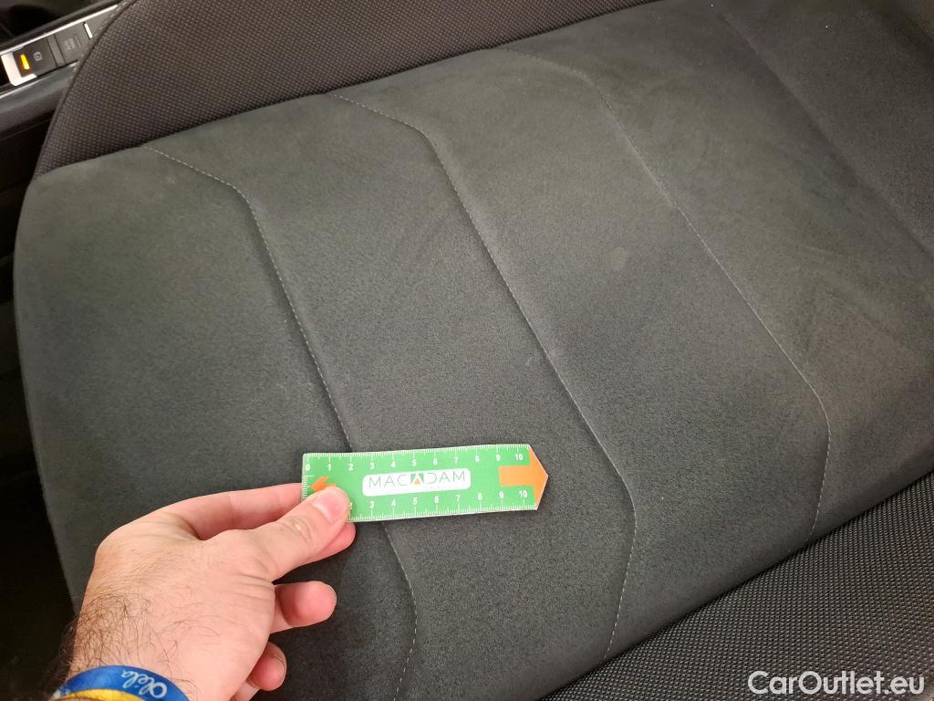  Volkswagen  Tiguan VOLKSWAGEN  / 2020 / 5P / SUV 1.4 eHybrid 245 DSG6 Elegance #11