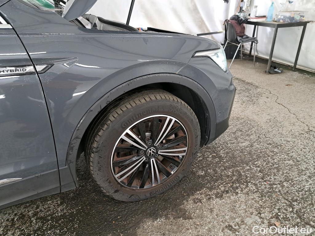  Volkswagen  Tiguan VOLKSWAGEN  / 2020 / 5P / SUV 1.4 eHybrid 245 DSG6 Elegance Exclusive #20