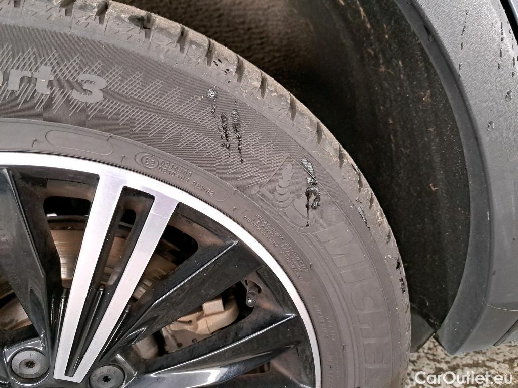  Volkswagen  Tiguan VOLKSWAGEN  / 2020 / 5P / SUV 1.4 eHybrid 245 DSG6 Elegance Exclusive #16