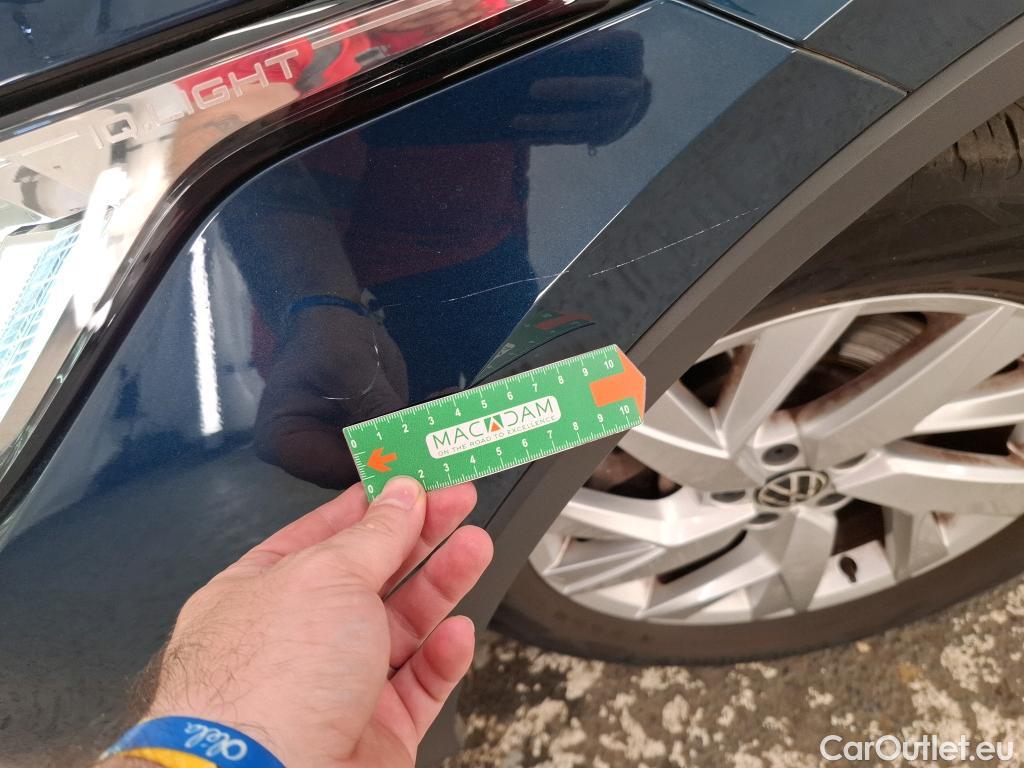  Volkswagen  Tiguan VOLKSWAGEN  / 2020 / 5P / SUV 1.4 eHybrid 245 DSG6 Elegance #2