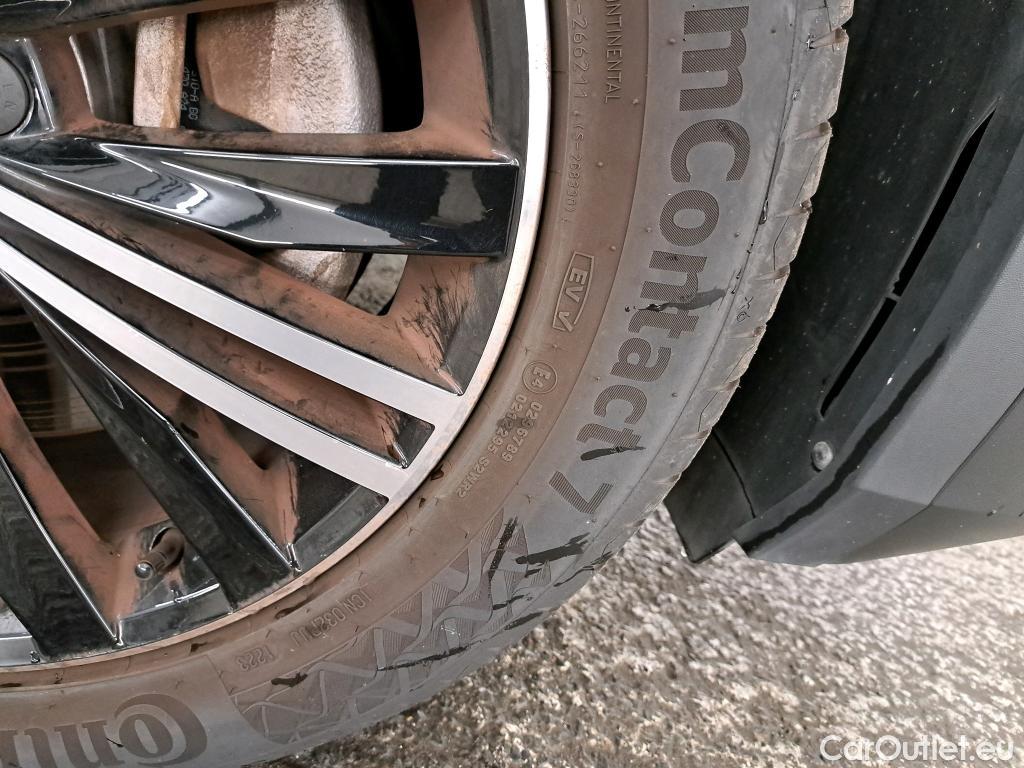  Volkswagen  Tiguan VOLKSWAGEN  / 2020 / 5P / SUV 1.4 eHybrid 245 DSG6 Elegance Exclusive #23