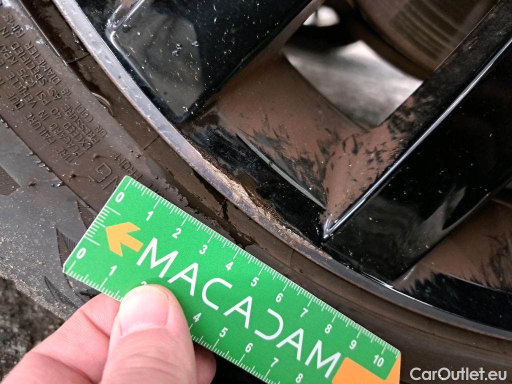  Volkswagen  Tiguan VOLKSWAGEN  / 2020 / 5P / SUV 1.4 eHybrid 245 DSG6 Elegance Exclusive #30