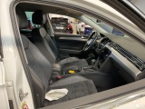  Volkswagen  Passat SC 2.0 TDI DSG 190hk R Line Drag Värmare #8