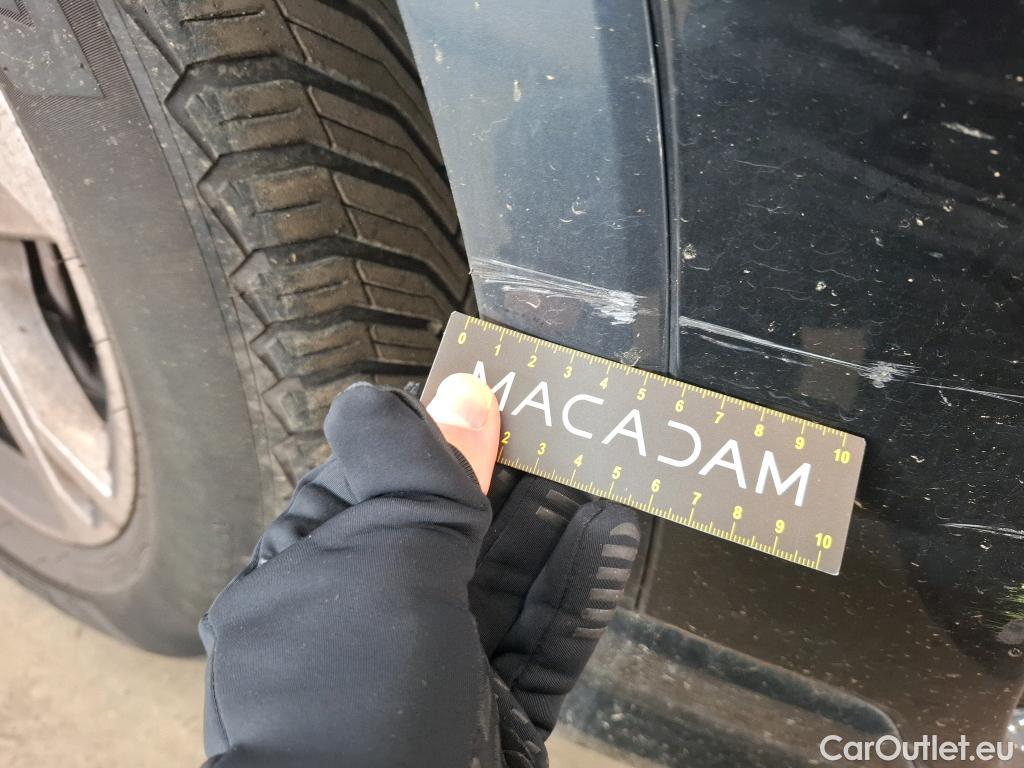  Audi  Q3 AUDI  Sportback / 2019 / 5P / SUV 45 TFSI E 245 S TRONIC BUSINESS LINE #19