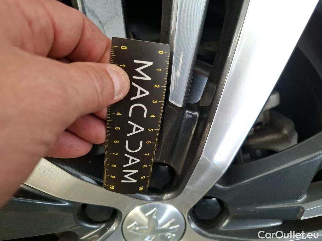  Peugeot  3008 PEUGEOT   2020  5P  SUV 16 HYBRID 225 EEAT8 Allure Pack #9