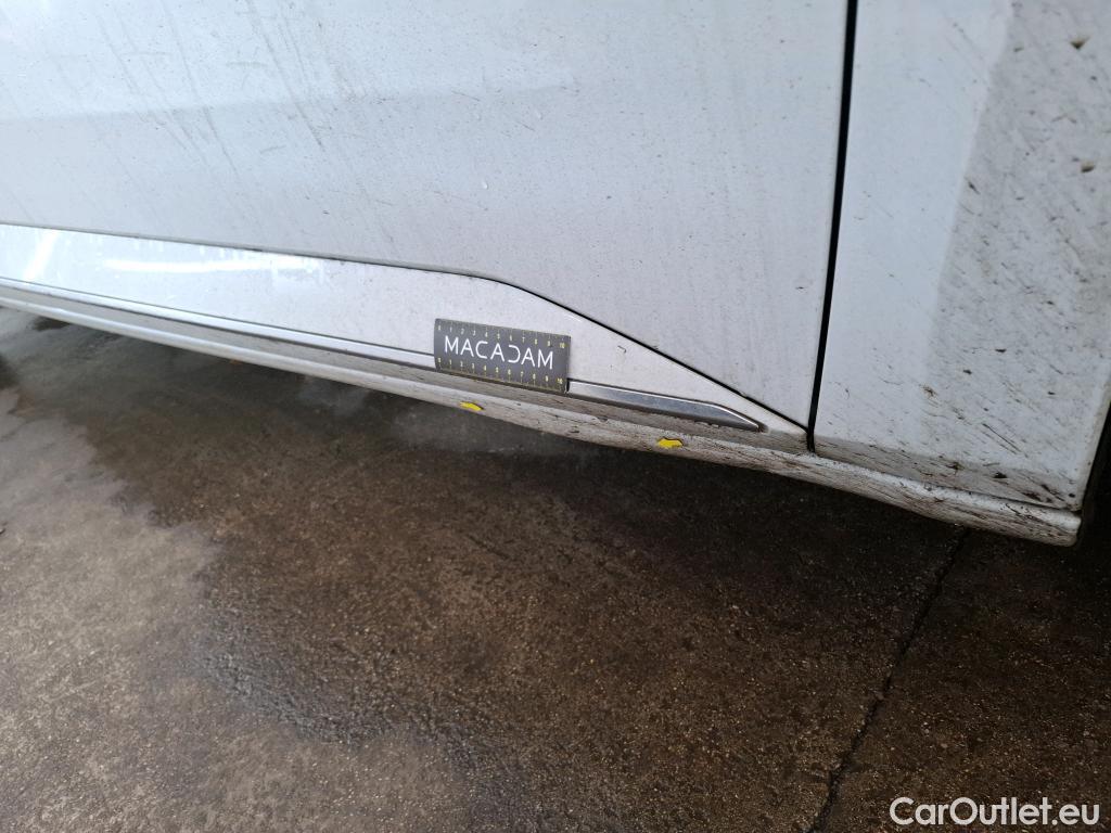  Skoda  Superb SKODA  Combi / 2019 / 5P / Break 1.4 TSI PHEV 218ch DSG6 Laurin & Klement #1