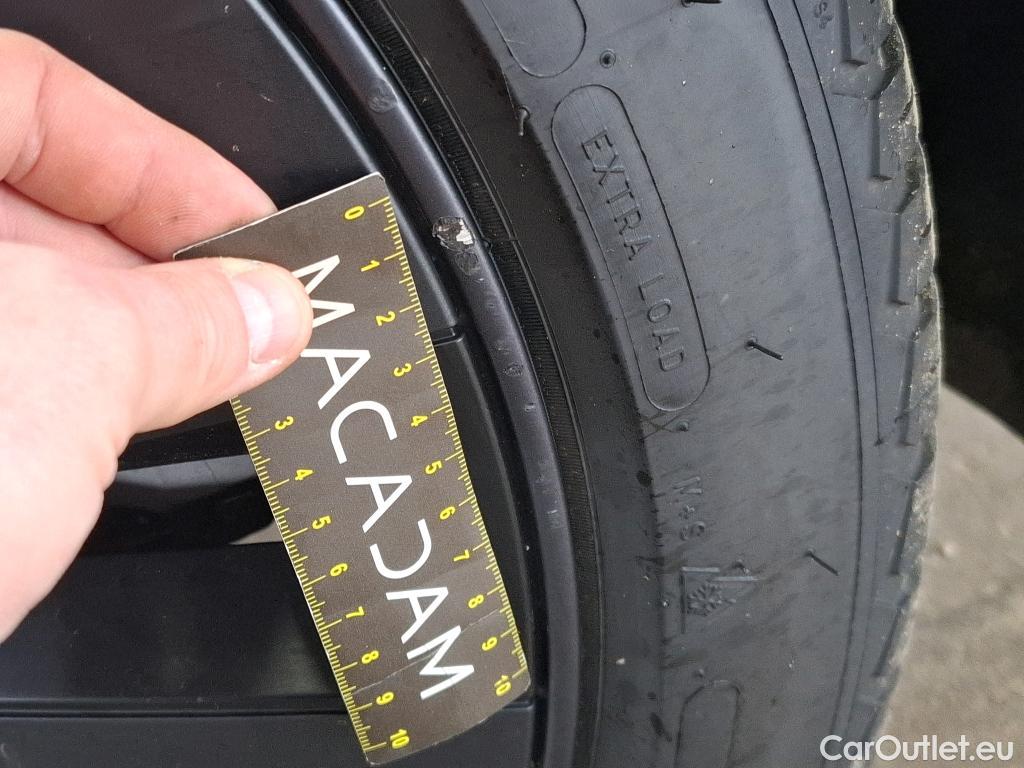  Tesla  Model 3 TESLA  / 2018 / 4P / Berline Grande Autonomie Dual-Motor AWD #8