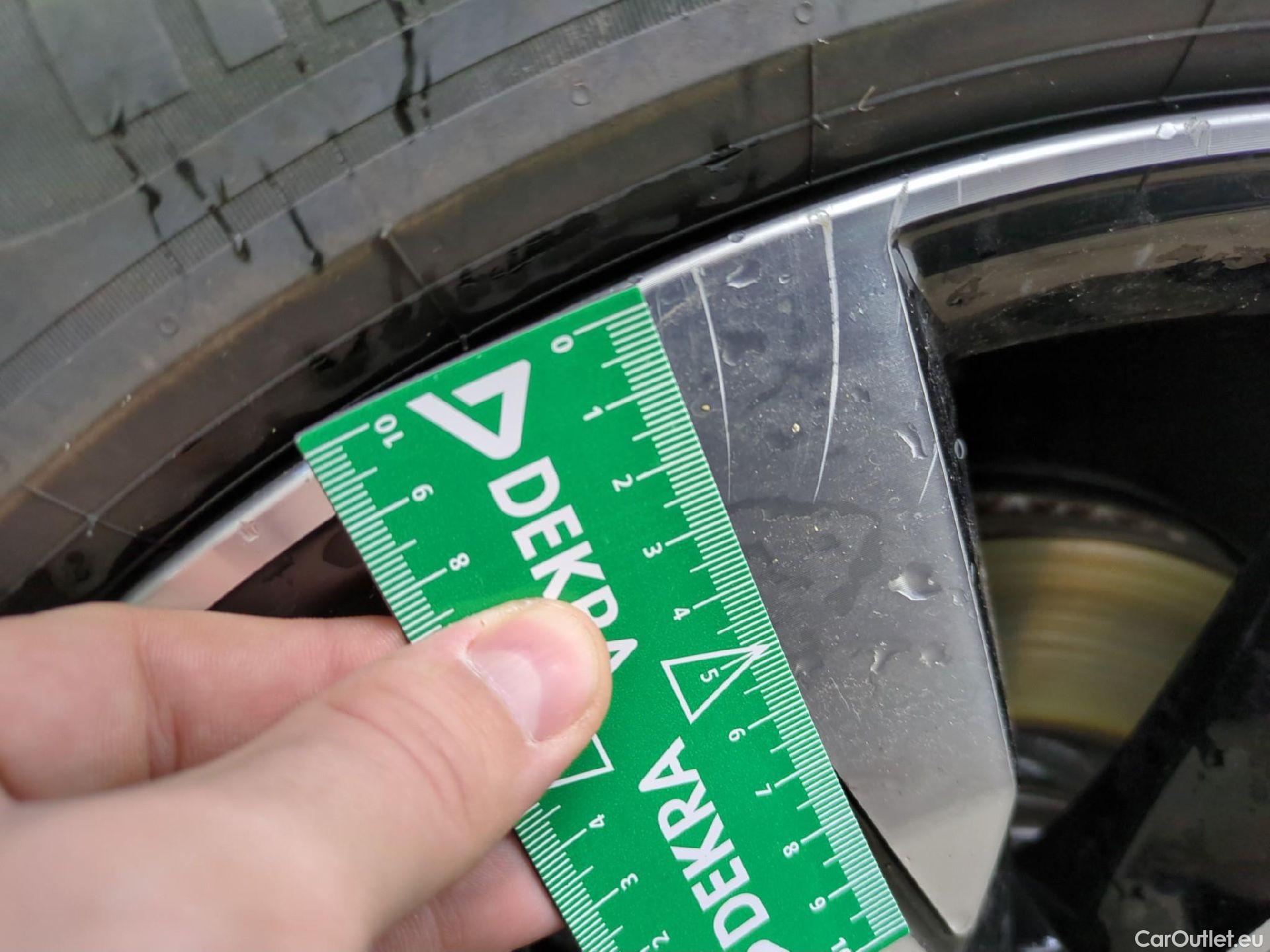  Renault  Austral RENAULT Espace / 2023 / 5P / Crossover TECHNO E-TECH HYBRIDE 200 #8